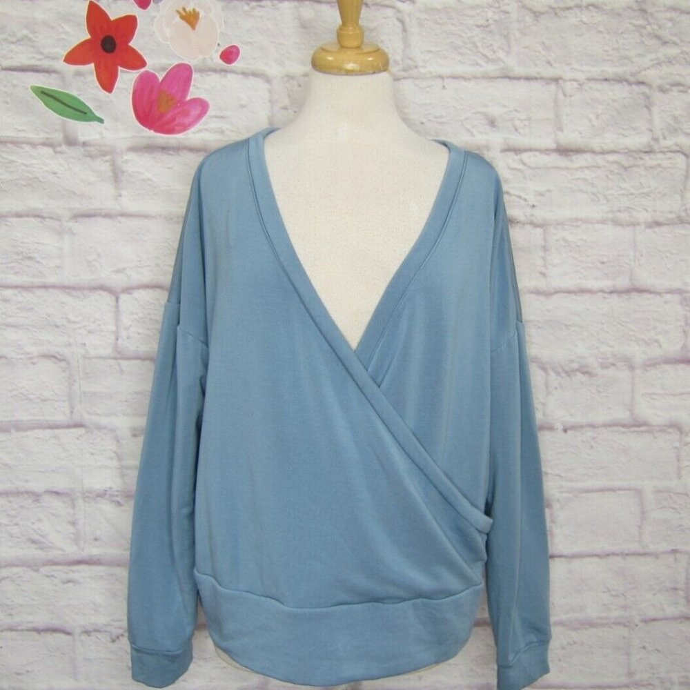 Zella Sweatshirt Blue Wrap Front Long Sleeve V Neck Pullover Women's size Large